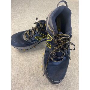 New Balance Men's Navy Yellow All Terrain Trail Running 410 Sneakers Size 8.5D